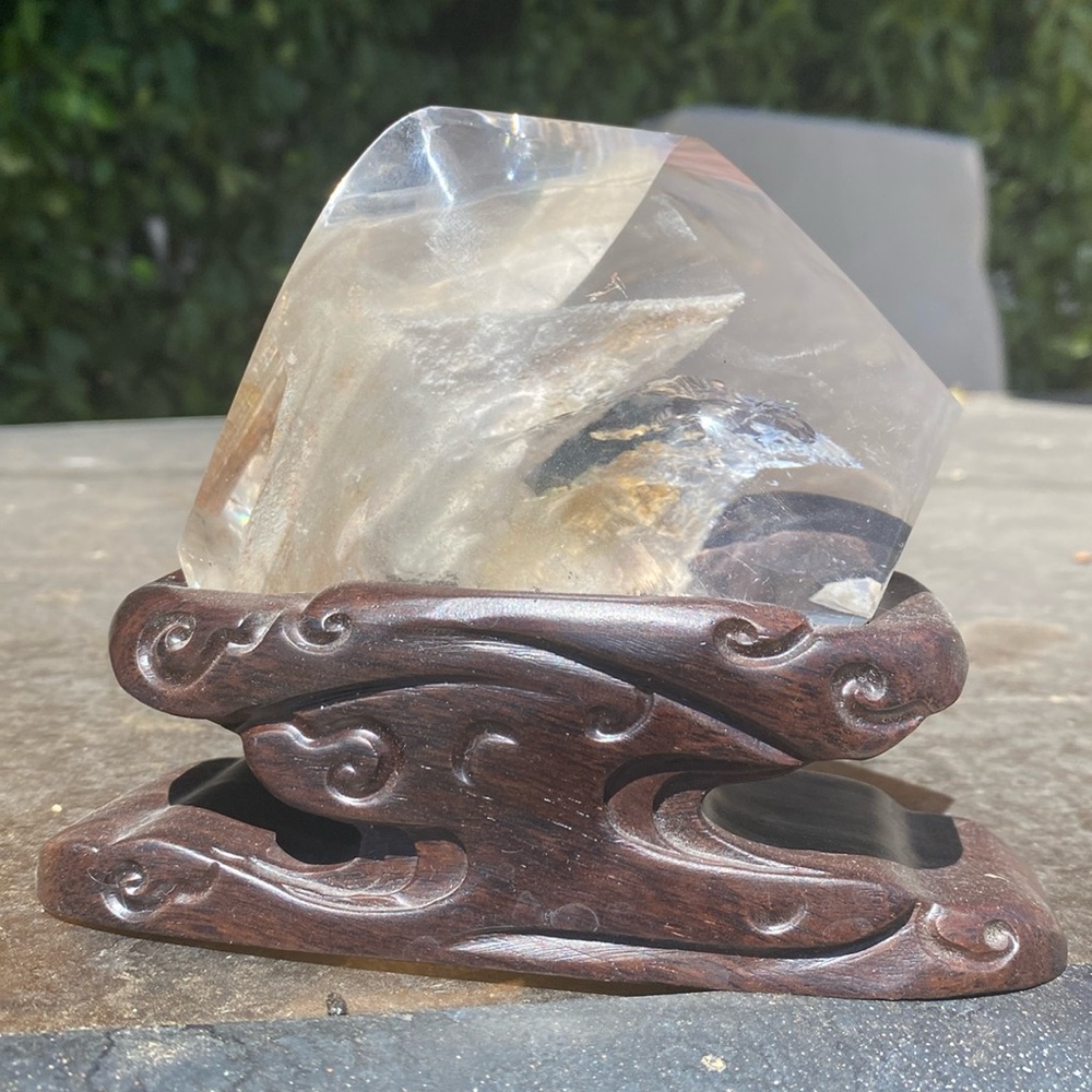 White phantom/garden quartz